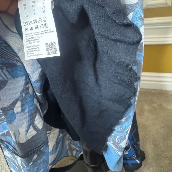 BOSS RTR
Vapliso Skirt Blue Abstract Print Women's Skirt - Picture 5 of 17